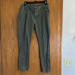 Athleta Green Straight Leg Pants